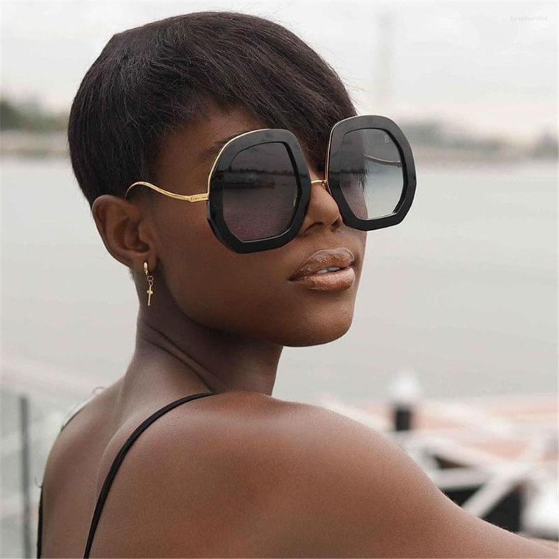Sunglasses Hipster Necessary Crystal Eyewear Polygon Frame Diamond Sun Glasses Men's Shades For Women Oversized
Sunglasses Hipster Necessary Crystal Eyewear Polygon Frame Diamond Sun Glasses Men's Shades For Women Oversized