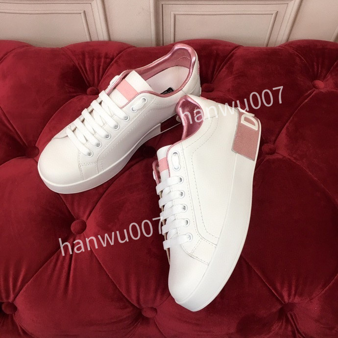 2023top Women Fashion Brand Designer Shoes Runner Suede Leather Low-cut Shoes Black Slip-on Casual Shoes outdoor sports sneakers, 08
2023top Women Fashion Brand Designer Shoes Runner Suede Leather Low-cut Shoes Black Slip-on Casual Shoes outdoor sports sneakers, 08