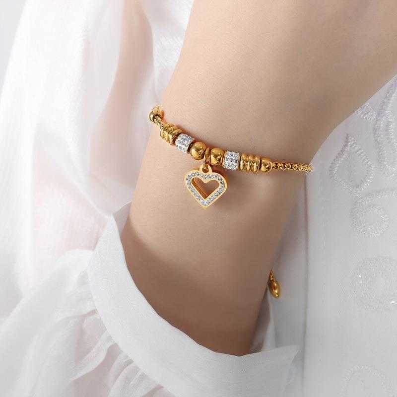 Japanese And Korean Style Heart Bracelet Womens Ins Stainless Steel Diamond Embedded Peach Pull Buckle Design
Japanese And Korean Style Heart Bracelet Womens Ins Stainless Steel Diamond Embedded Peach Pull Buckle Design