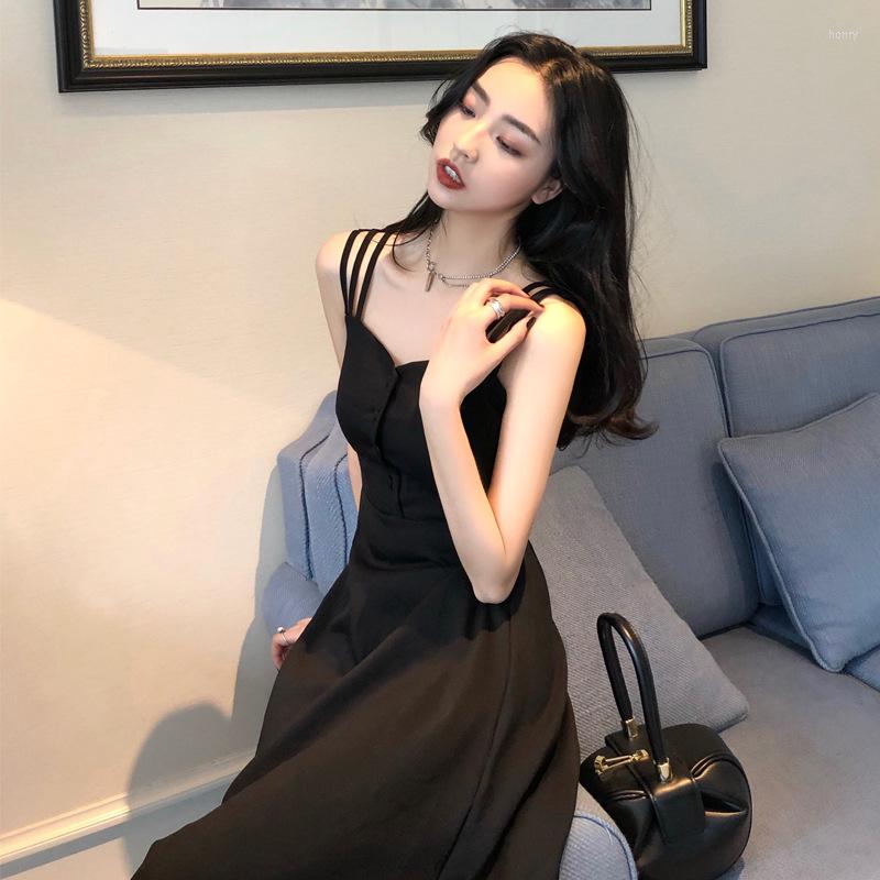 Casual Dresses Vintage Off Shoulder Slim Waist Little Black Dress Solid Color Elegant Temperament Sleeveless 2023 Spring Camisole Women
Casual Dresses Vintage Off Shoulder Slim Waist Little Black Dress Solid Color Elegant Temperament Sleeveless 2023 Spring Camisole Women