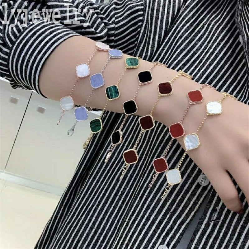 Thin four leaf clover men bracelet charms bracelets homme for women trendy tiktok colorful gems blue romantic modern diamond bracelet unique pendant ZB002 E23
Thin four leaf clover men bracelet charms bracelets homme for women trendy tiktok colorful gems blue romantic modern diamond bracelet unique pendant ZB002 E23