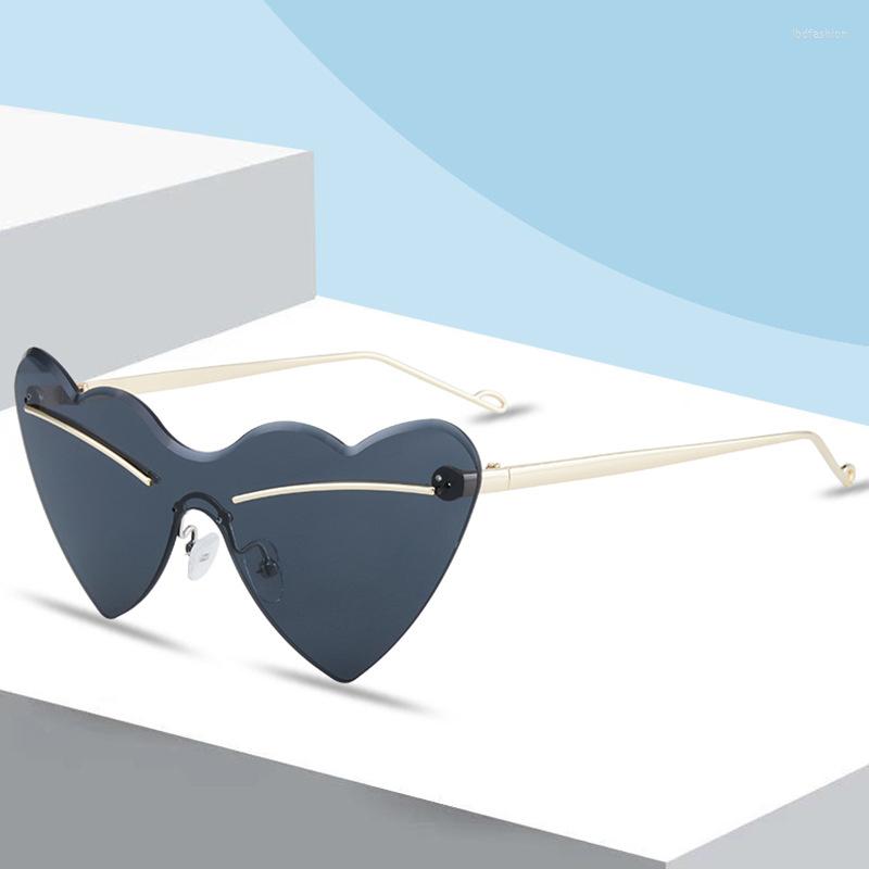 Sunglasses 2023 Rimless Heart Shape Women High Quality Hip Hop Sun Glasses Men Ladies Casual Party Shopping Eyewear Gafas De Sol
Sunglasses 2023 Rimless Heart Shape Women High Quality Hip Hop Sun Glasses Men Ladies Casual Party Shopping Eyewear Gafas De Sol