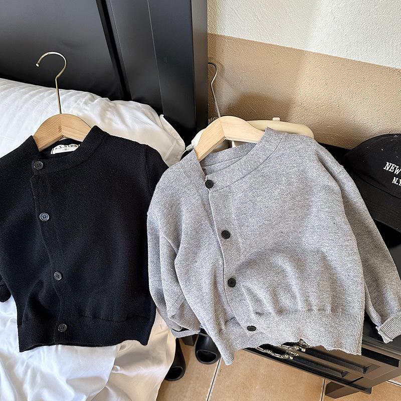 Jackets Children's Knit Cardigan Spring And Autumn 2023 Boys' Sweater Irregular Coat Girls' Round Neck Tops Clothing, Black 
Jackets Children's Knit Cardigan Spring And Autumn 2023 Boys' Sweater Irregular Coat Girls' Round Neck Tops Clothing, Black