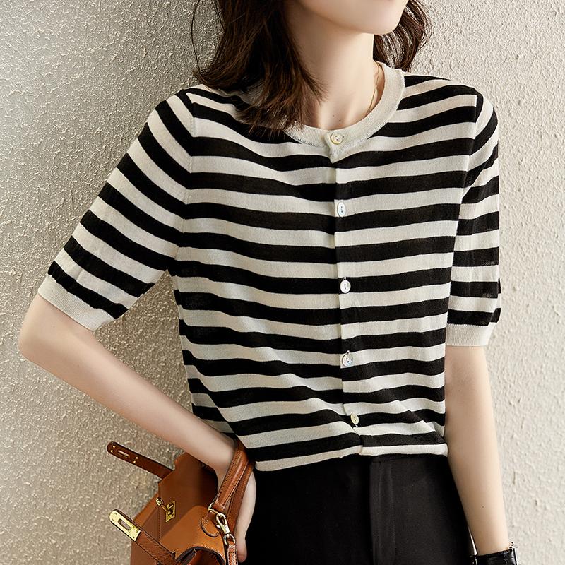 Women's T Shirts Striped Shirt Button Women Cardigan Knitted Tshirt Thin Summer Tops Casual Tee Femme Korean Style Woman Clothes, Black
Women's T Shirts Striped Shirt Button Women Cardigan Knitted Tshirt Thin Summer Tops Casual Tee Femme Korean Style Woman Clothes, Black