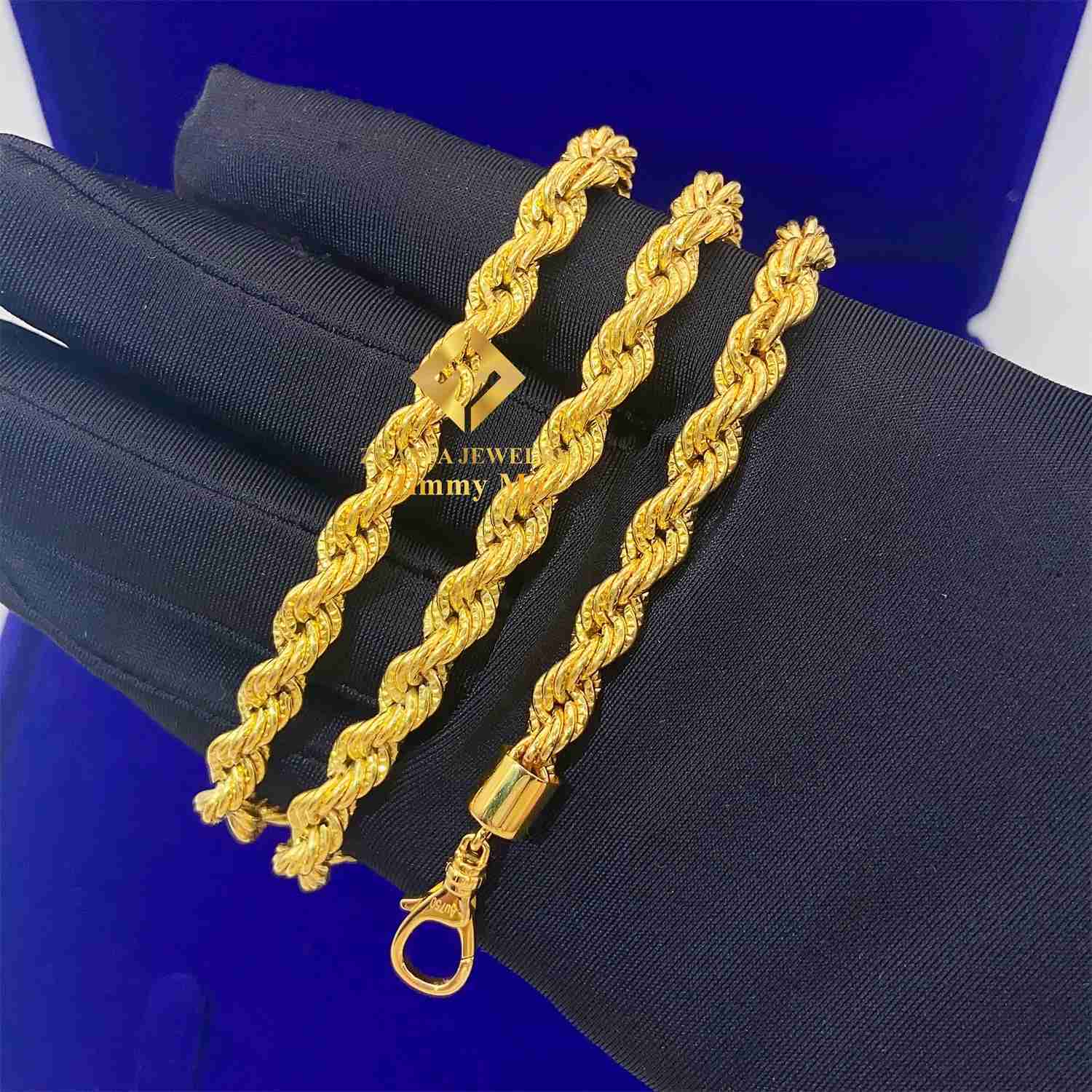 New Trendy 5mm Au750 18k Real Gold Solid Gold Yellow Gold Iced Out Hip Hop Jewelry Man Rope Chain Plain Chain
New Trendy 5mm Au750 18k Real Gold Solid Gold Yellow Gold Iced Out Hip Hop Jewelry Man Rope Chain Plain Chain