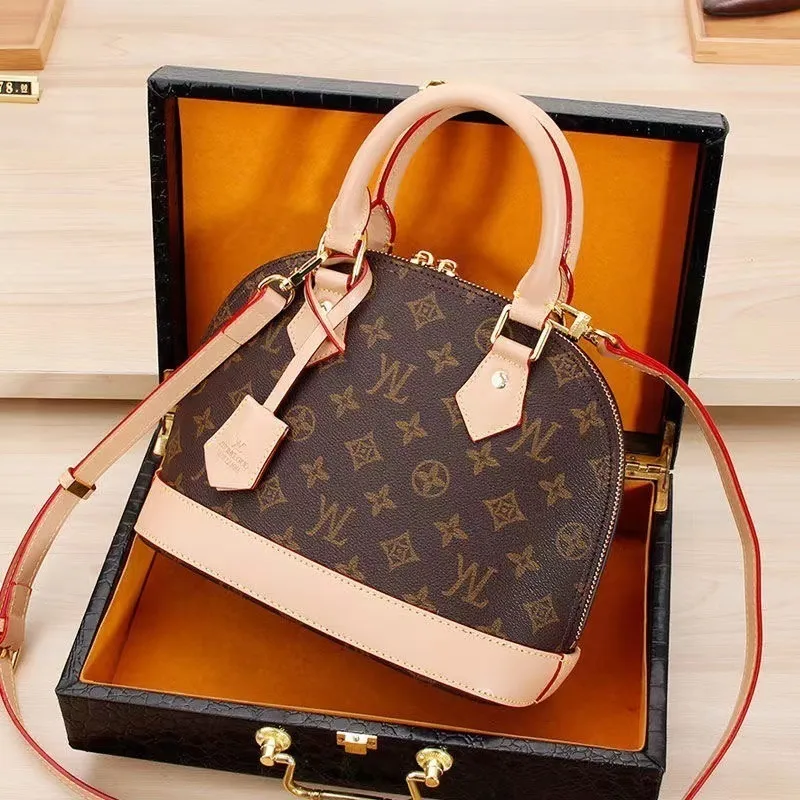 designer bag ALMA BB shell bag women flower handbag shoulder bags Louiseitys crossbody viutonity vuttonity Lvity bag Messenger handbags with lock Shoulder strap, Brown+flower
designer bag ALMA BB shell bag women flower handbag shoulder bags Louiseitys crossbody viutonity vuttonity Lvity bag Messenger handbags with lock Shoulder strap, Brown+flower