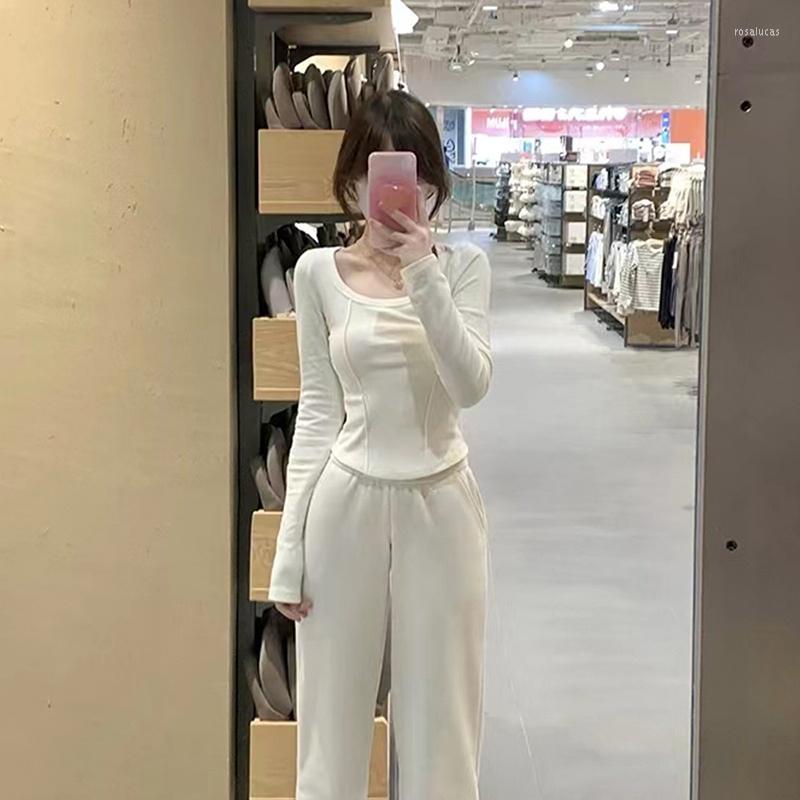 Women's T Shirts Milk Apricot Long Sleeved Leggings Female Spring Clothes Pure Cotton Inside A T-shirt Tight Short Style Wind Top
Women's T Shirts Milk Apricot Long Sleeved Leggings Female Spring Clothes Pure Cotton Inside A T-shirt Tight Short Style Wind Top