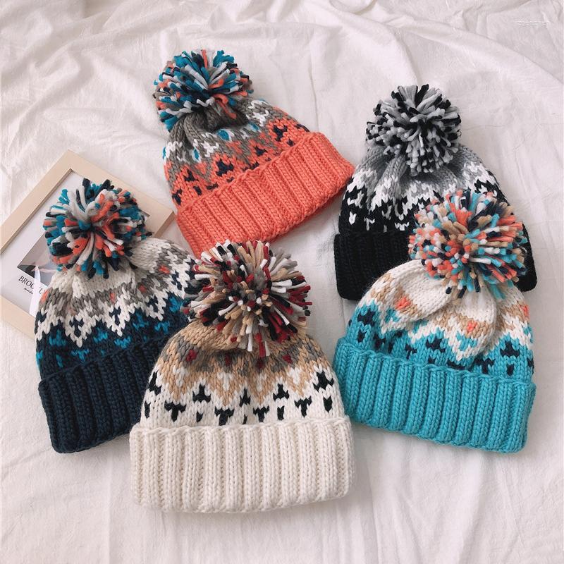 Berets 2023 Autumn Winter Student Hat Geometric Pattern Knitted Warm Beanies With Pompom Colorful Coarse Acylic Thick Caps, White
Berets 2023 Autumn Winter Student Hat Geometric Pattern Knitted Warm Beanies With Pompom Colorful Coarse Acylic Thick Caps, White