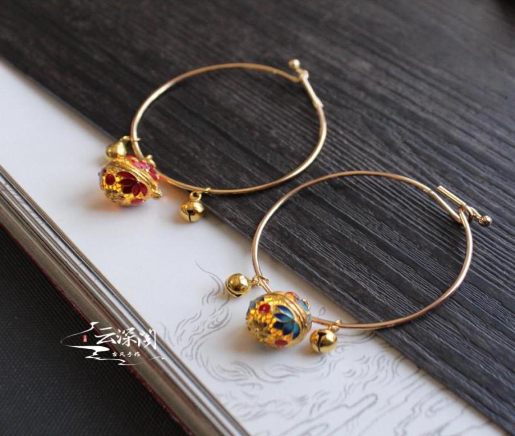 Bracelet Cloisonne Maintains Color Chinese Clothing Accessories Antique Bell Bangle8494680
Bracelet Cloisonne Maintains Color Chinese Clothing Accessories Antique Bell Bangle8494680