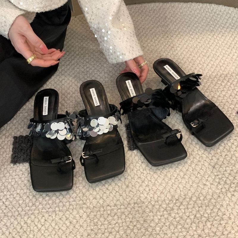 Slippers Fashion Women Summer Outside Slides Mules Shoes Belt Buckle Thin Mid Heels Shallow Slip On Party Pumps Casual Sandals, Black
Slippers Fashion Women Summer Outside Slides Mules Shoes Belt Buckle Thin Mid Heels Shallow Slip On Party Pumps Casual Sandals, Black