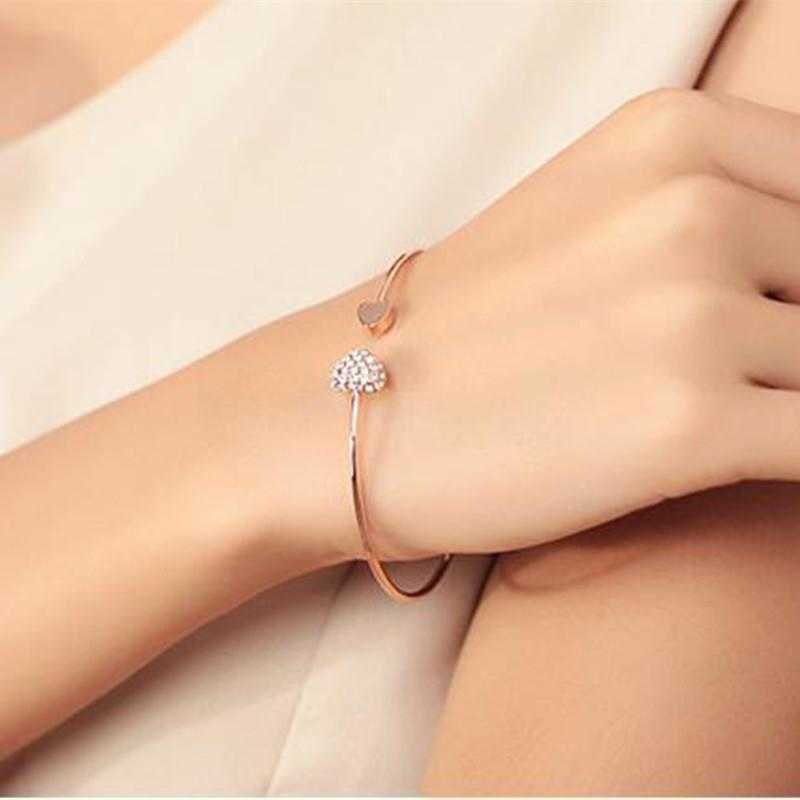 Korean Accessories Love Bracelet Open Full Diamond Peach Heart Fashion Womens Ornament Wholesale
Korean Accessories Love Bracelet Open Full Diamond Peach Heart Fashion Womens Ornament Wholesale