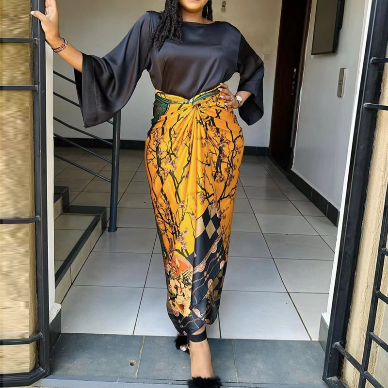 Two Piece Dress Fashion Elegant Set African Women Summer Casual Loose Flare Sleeve Tshirt Laceup Print Skirt 2 Club Outfits 230508, Style 1
Two Piece Dress Fashion Elegant Set African Women Summer Casual Loose Flare Sleeve Tshirt Laceup Print Skirt 2 Club Outfits 230508, Style 1