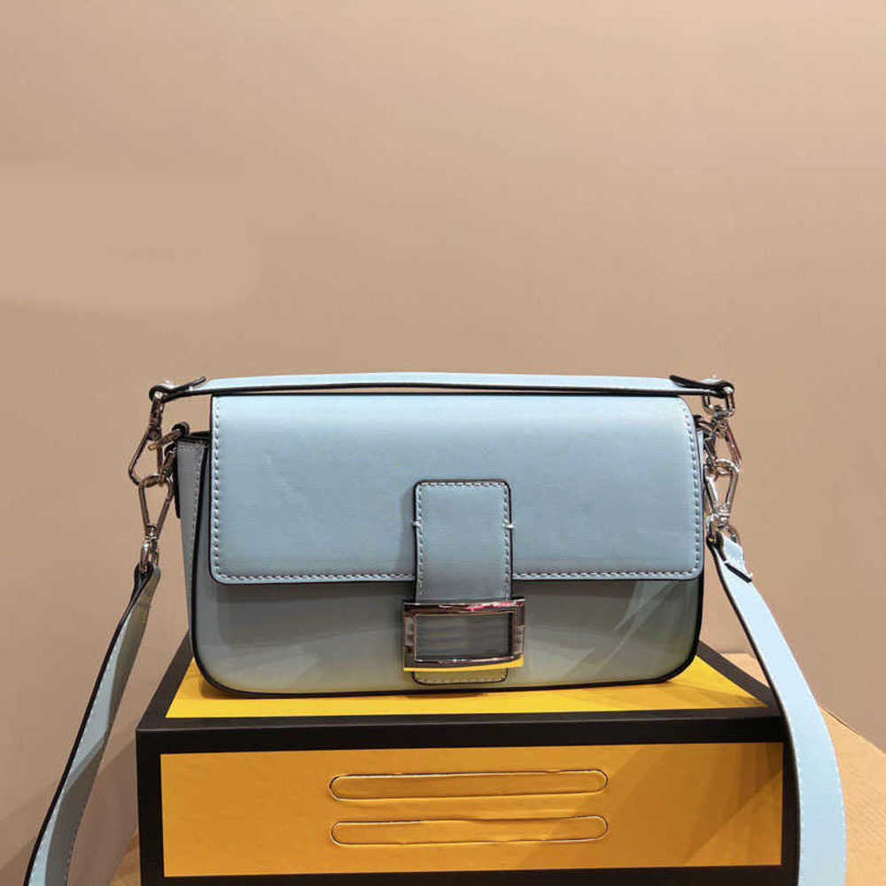 designer bags Shoulder Bags women Baguette luxurys handbags crossbody bags Candy Color womens designer bag baguette phone purses wallet 221128, Fbag white--19x9cm
designer bags Shoulder Bags women Baguette luxurys handbags crossbody bags Candy Color womens designer bag baguette phone purses wallet 221128, Fbag white--19x9cm