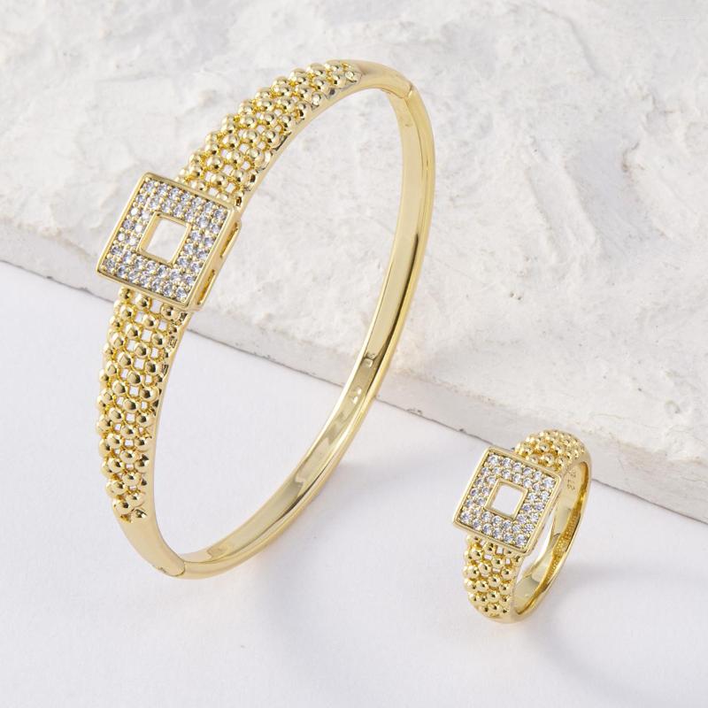 Necklace Earrings Set 2023 Feb Women's Hollow-out Bracelet Ring Jewelry Wedding Accessories Fashion Exquisite Gift, Picture shown
Necklace Earrings Set 2023 Feb Women's Hollow-out Bracelet Ring Jewelry Wedding Accessories Fashion Exquisite Gift, Picture shown