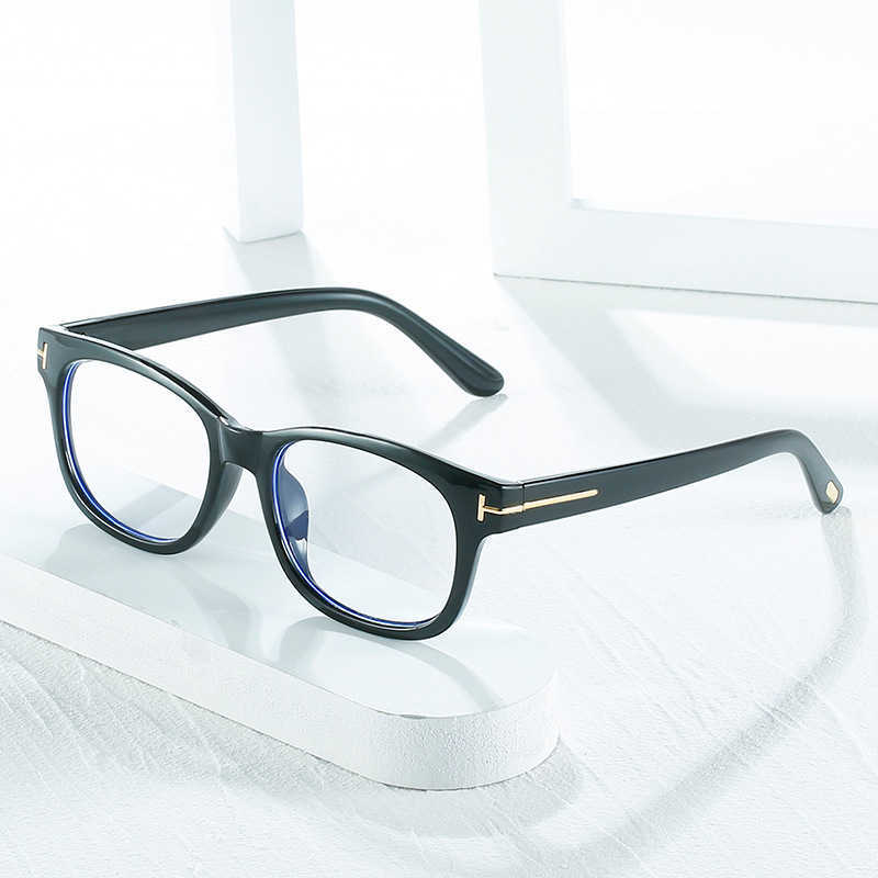 2023 New T-shaped Anti Blue Light Flat Mirror Men's Fashion Women's Wear Style Glasses
2023 New T-shaped Anti Blue Light Flat Mirror Men's Fashion Women's Wear Style Glasses