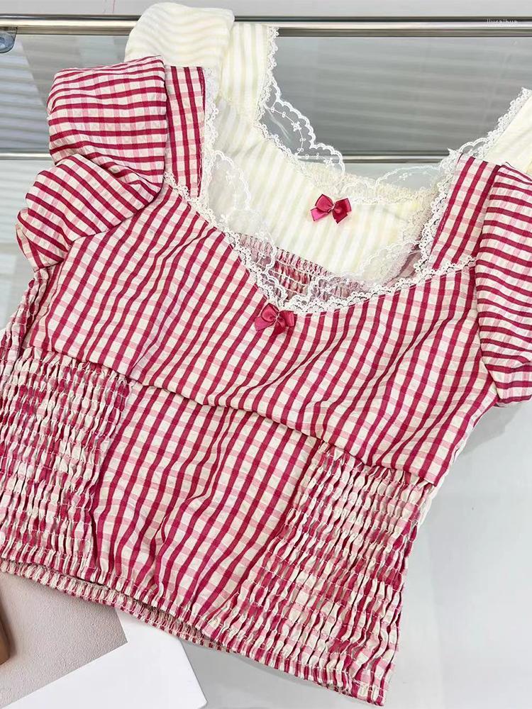 Women's Blouses Summer Women French Fashion Plaid Sleeveless Lace Shirts Ruffle Square Collar Vintage Crop Top Mori Girl 2000s Aesthetic, Pink
Women's Blouses Summer Women French Fashion Plaid Sleeveless Lace Shirts Ruffle Square Collar Vintage Crop Top Mori Girl 2000s Aesthetic, Pink