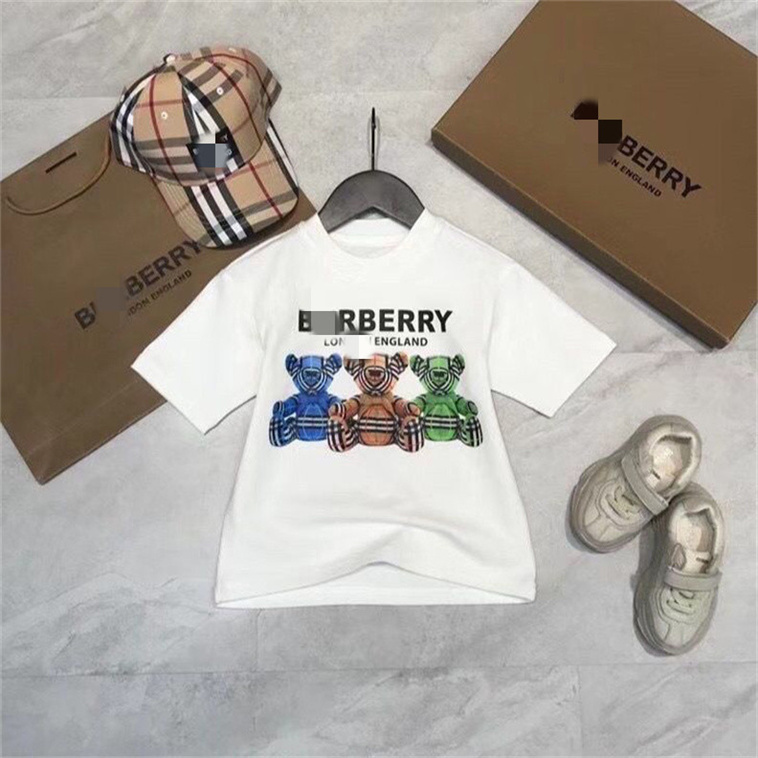 23ss kids Short sleeve designer brand boys Classic color matching double G pattern t-shirt new summer products High quality kidss clothing 90cm-160cm A213
23ss kids Short sleeve designer brand boys Classic color matching double G pattern t-shirt new summer products High quality kidss clothing 90cm-160cm A213