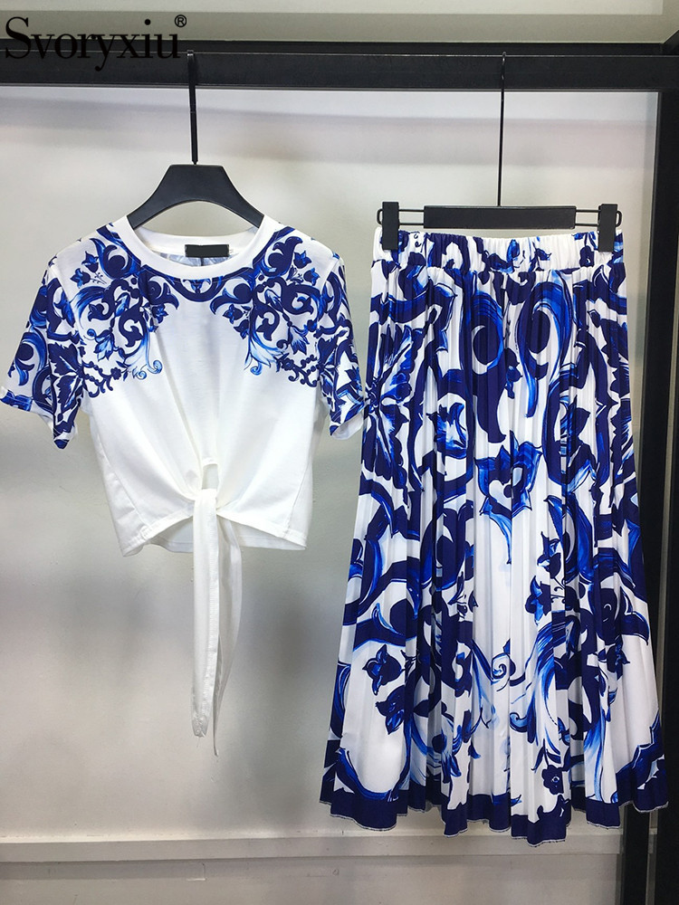 Two Piece Dress Svoryxiu Designer Summer Vintage Blue And White Porcelain Print Skirt Suit Women's Short Sleeve TshirtElastic Waist Half 230508, Multi
Two Piece Dress Svoryxiu Designer Summer Vintage Blue And White Porcelain Print Skirt Suit Women's Short Sleeve TshirtElastic Waist Half 230508, Multi