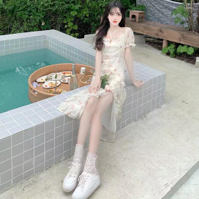 Party Dresses Women 2023 Summer Pure Desire Print Floral Ruffle Edge Suspenders Dress Atmosphere Sense Irregular Open Long, Nz08605
Party Dresses Women 2023 Summer Pure Desire Print Floral Ruffle Edge Suspenders Dress Atmosphere Sense Irregular Open Long, Nz08605