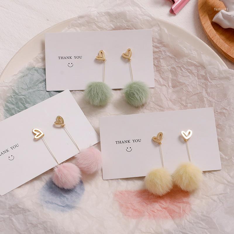 Dangle Earrings 2023 Trend Autumn And Winter Fur Ball S925 Silver Needle Ear Plush Temperament
Dangle Earrings 2023 Trend Autumn And Winter Fur Ball S925 Silver Needle Ear Plush Temperament
