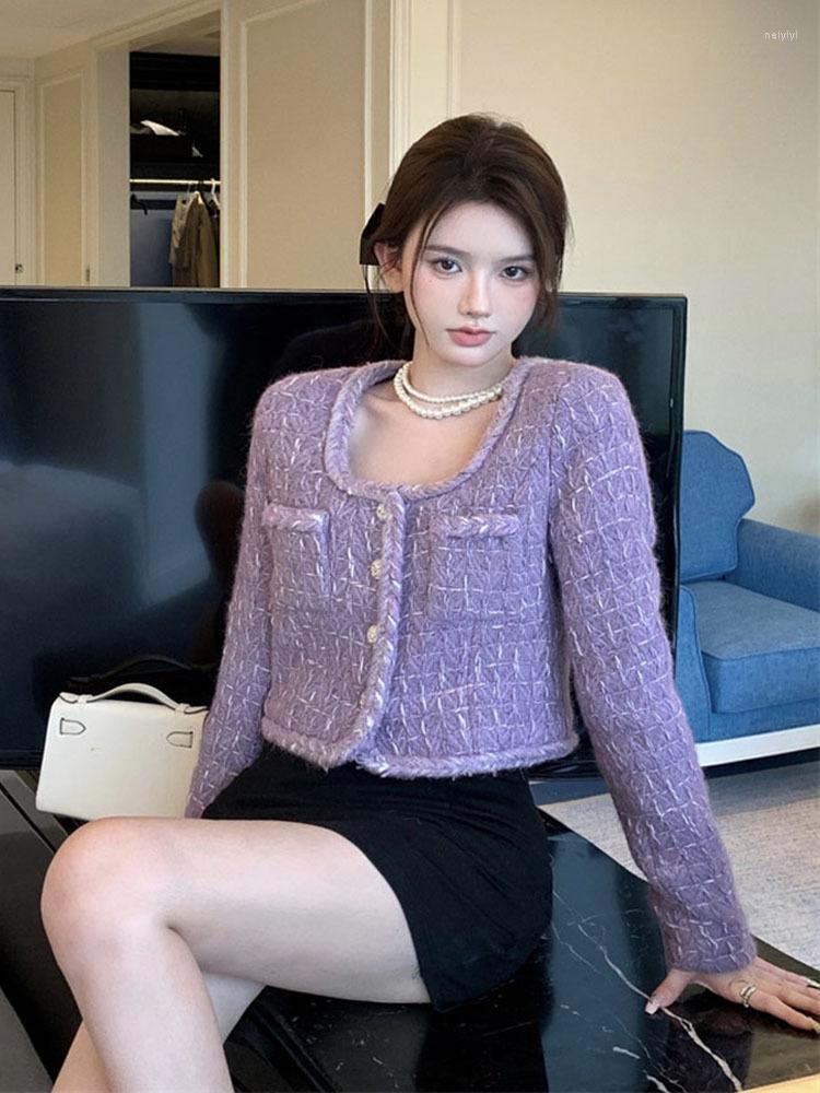 Women' Jackets Chic Tweed Short Coat Women Autumn Winter 2023 Fashion Outwear Tops Korean Elegant Square Collar Long Sleeve Jacket, Purple
Women' Jackets Chic Tweed Short Coat Women Autumn Winter 2023 Fashion Outwear Tops Korean Elegant Square Collar Long Sleeve Jacket, Purple