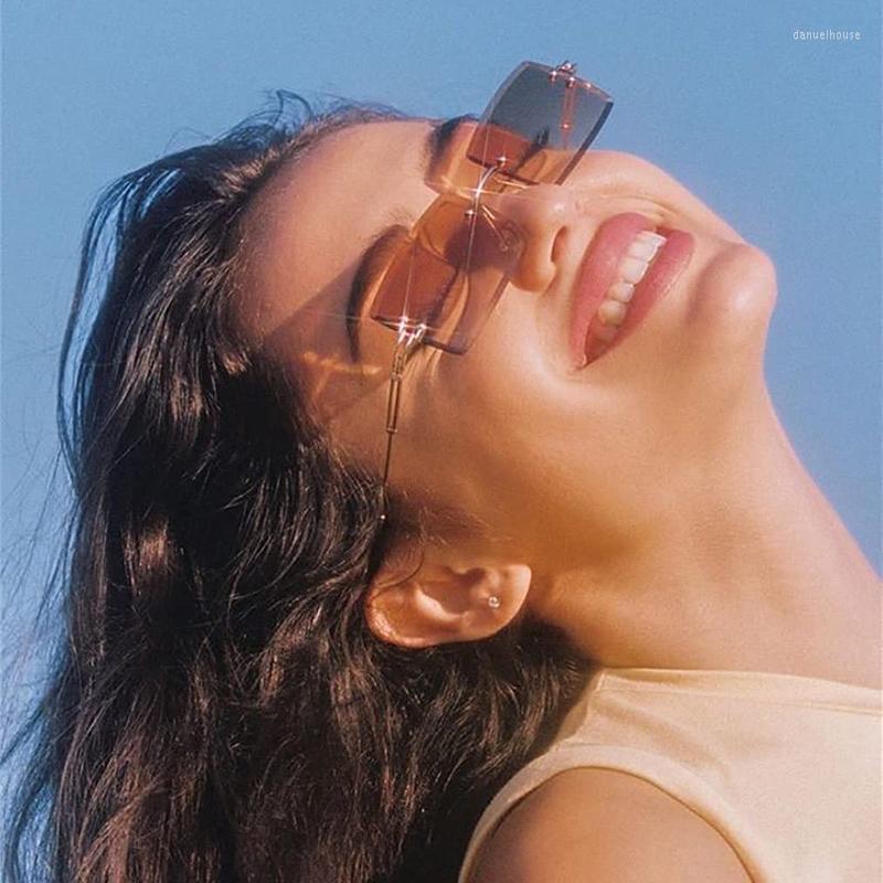 Sunglasses BEGREAT Rimless Rectangle For Women Men Trendy Fashion Sheer Pink Blue Lens Frameless Sun Glasses UV400
Sunglasses BEGREAT Rimless Rectangle For Women Men Trendy Fashion Sheer Pink Blue Lens Frameless Sun Glasses UV400