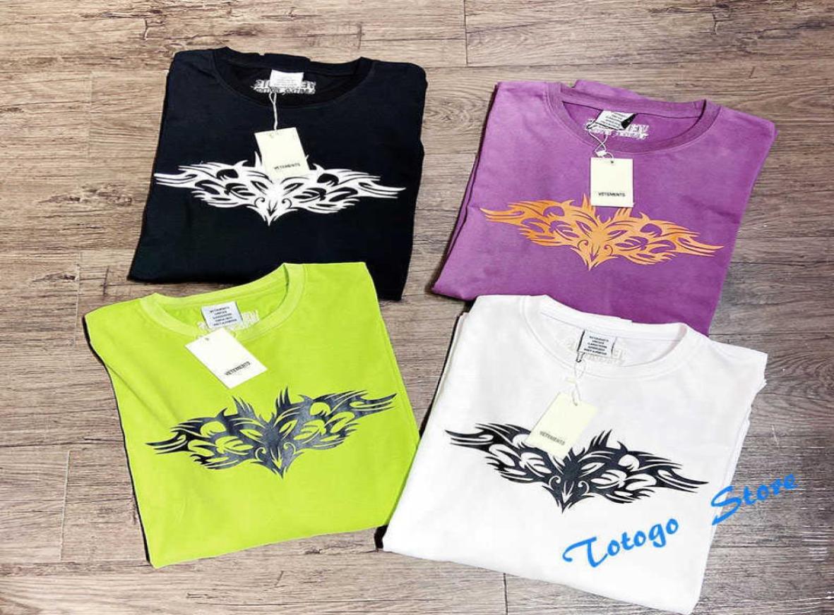 Casual Oversize Gothic Vetements Long Sleeve T Shirt Multi Pattern Print Vetements Embroidery Tops Purple Green VTM Tee1816241, Pink
Casual Oversize Gothic Vetements Long Sleeve T Shirt Multi Pattern Print Vetements Embroidery Tops Purple Green VTM Tee1816241, Pink