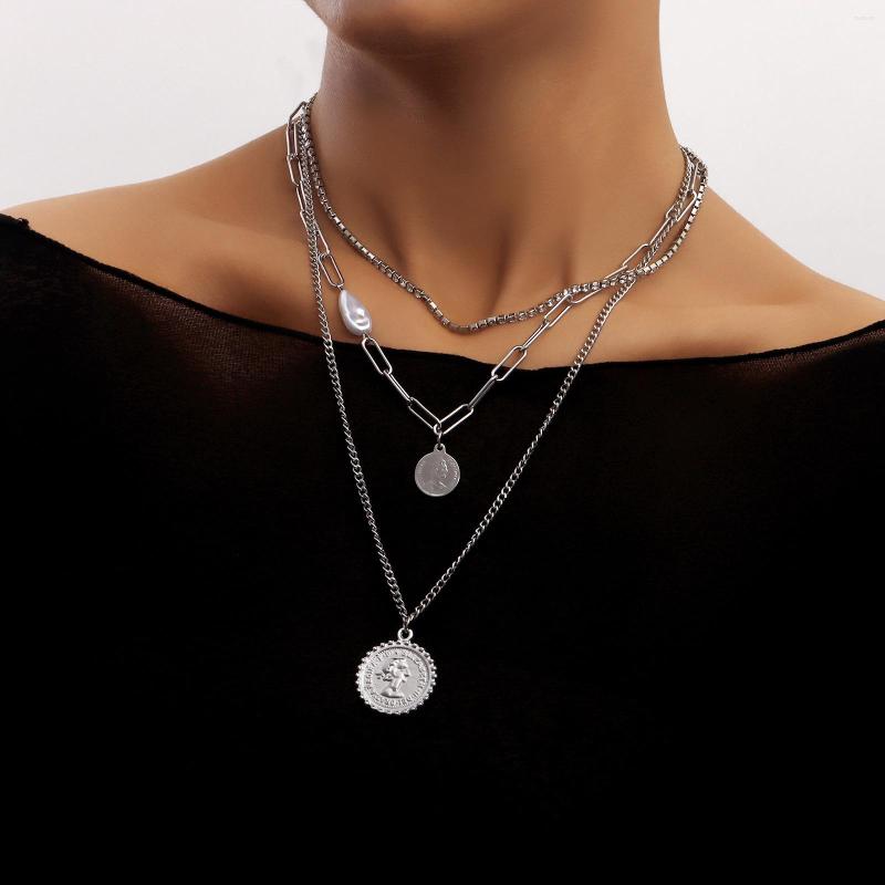 Pendant Necklaces Rhinestone Clavicle Chain Coin Necklace For Women Silver Color Layered Female 2023 Fashion Jewelry
Pendant Necklaces Rhinestone Clavicle Chain Coin Necklace For Women Silver Color Layered Female 2023 Fashion Jewelry