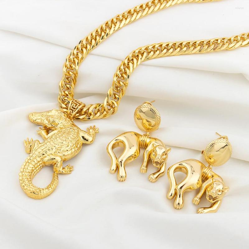 Necklace Earrings Set Luxury Dubai Gold Color Jewelry For Women Crocodile Pendant Leopard Bride Wedding Party Fashion Jwellery, Picture shown
Necklace Earrings Set Luxury Dubai Gold Color Jewelry For Women Crocodile Pendant Leopard Bride Wedding Party Fashion Jwellery, Picture shown