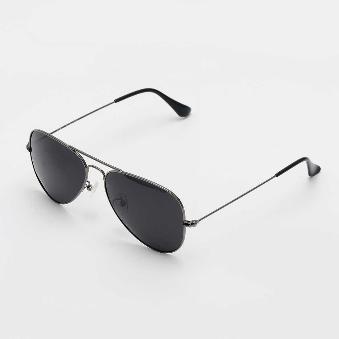 Men's polarized Classic sunscreen Metal driving can be paired with myopia sunglasses
Men's polarized Classic sunscreen Metal driving can be paired with myopia sunglasses