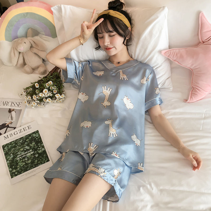 Women's Sleepwear Pajama Summer Thin Section Vneck Imitation Silk Ice Shortsleeved Ladies Home Service 2piece Pajamas 5XL 230508, Color 1
Women's Sleepwear Pajama Summer Thin Section Vneck Imitation Silk Ice Shortsleeved Ladies Home Service 2piece Pajamas 5XL 230508, Color 1