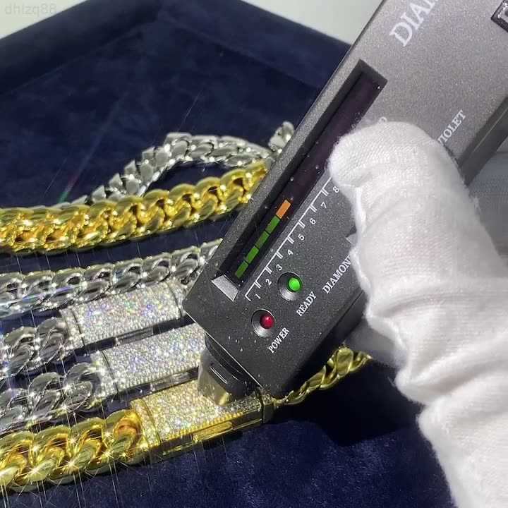 Stock Thick 12 14mm S925 Sterling Silver Bling Vvs Moissanite Diamonds Open Buckle Gold Steel Miami Cuban Chains
Stock Thick 12 14mm S925 Sterling Silver Bling Vvs Moissanite Diamonds Open Buckle Gold Steel Miami Cuban Chains