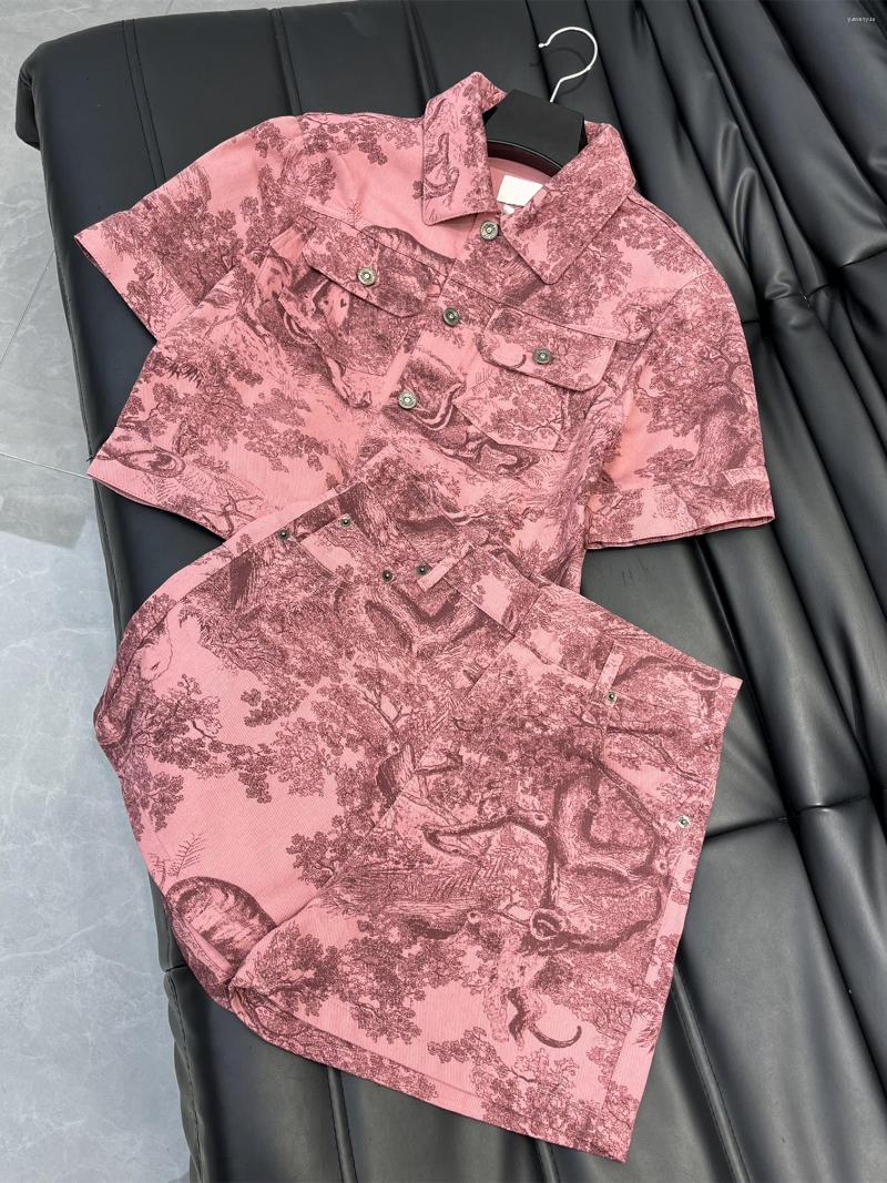 Women' Tracksuits Short Sets Women Spring Summer Turn-down Collar Straight Coat And Printing Shorts Classical Casual Loose Female Clothes, Picture shown
Women' Tracksuits Short Sets Women Spring Summer Turn-down Collar Straight Coat And Printing Shorts Classical Casual Loose Female Clothes, Picture shown