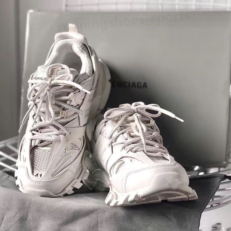 Designer Luxury Womens Mens Casual Shoe Track 3.0 LED Sneaker Lighted Gomma leather Trainer Nylon Printed Platform Sneakers Men Light Trainers Shoes 36-45 r01, Color 9
Designer Luxury Womens Mens Casual Shoe Track 3.0 LED Sneaker Lighted Gomma leather Trainer Nylon Printed Platform Sneakers Men Light Trainers Shoes 36-45 r01, Color 9