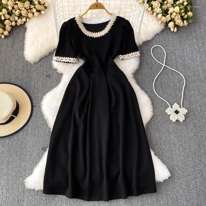 Party Dresses Summer French Hepburn Style Retro Short-sleeved Round Neck Waist-skimming Medium-length A Word Hem Dress, Black
Party Dresses Summer French Hepburn Style Retro Short-sleeved Round Neck Waist-skimming Medium-length A Word Hem Dress, Black