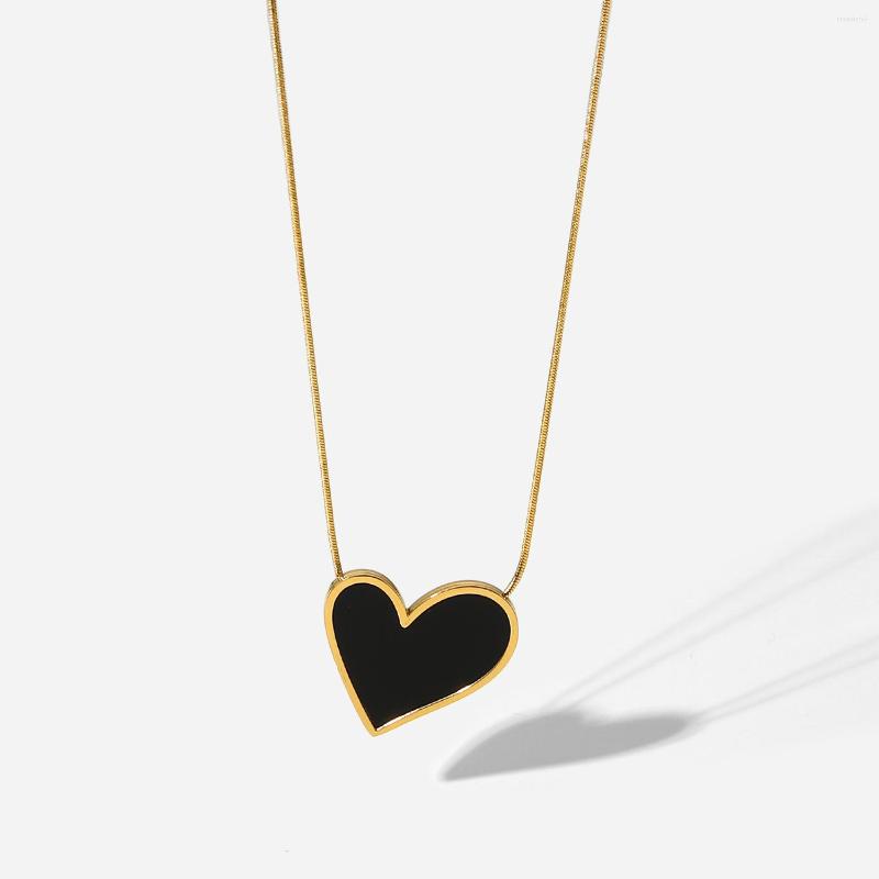 Chains Vintage Style 18K Gold Plated Black Irregular Heart Necklace Gift Stainless Steel Enamel Pendant For Women
Chains Vintage Style 18K Gold Plated Black Irregular Heart Necklace Gift Stainless Steel Enamel Pendant For Women