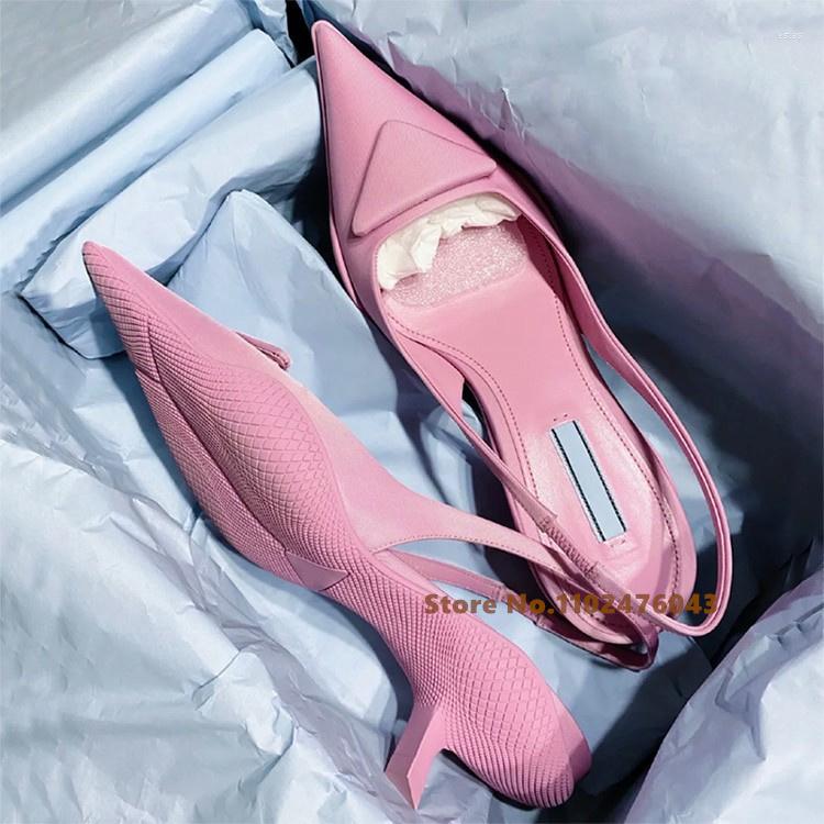 Sandals Pointy Toe Slingback Shallow Women Summer Low Heel Triangle Decor Luxury Pink Lady Bare Heels Trend Dress Shoes
Sandals Pointy Toe Slingback Shallow Women Summer Low Heel Triangle Decor Luxury Pink Lady Bare Heels Trend Dress Shoes