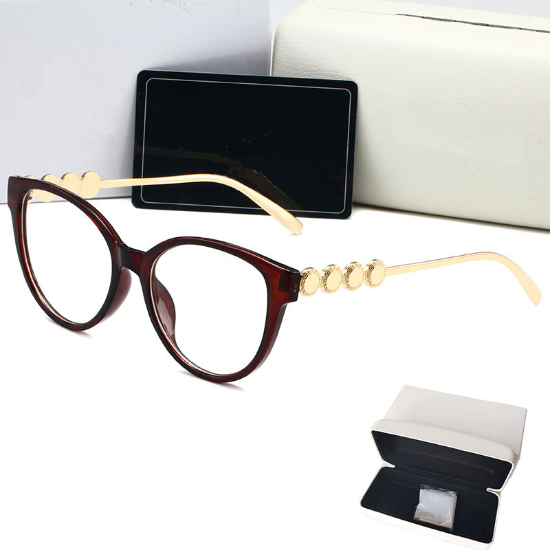 High Quality beach Womans Sunglasses Clear lenses Mens Sun glasses net red same glasses Brand men Designer eyeglass Gradient women spectacles 4513 Sun glasses
High Quality beach Womans Sunglasses Clear lenses Mens Sun glasses net red same glasses Brand men Designer eyeglass Gradient women spectacles 4513 Sun glasses