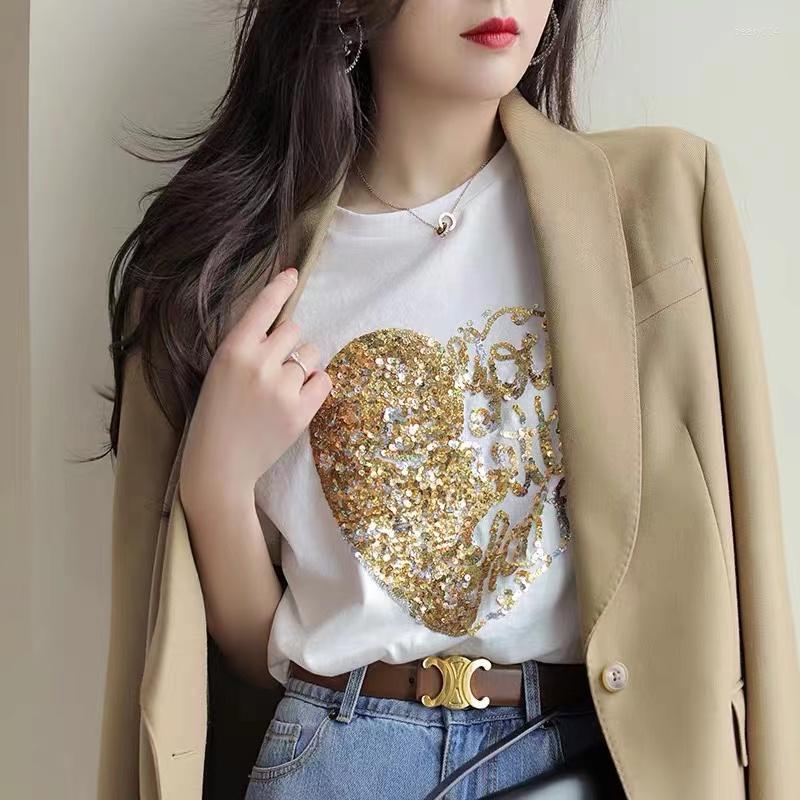 Women' T Shirts Limiguyue Gold Sequined Heart White Tshirt Women Short Sleeve Summer O-neck Harajuku Tops Tees Vintage Korean Bling Chic
Women' T Shirts Limiguyue Gold Sequined Heart White Tshirt Women Short Sleeve Summer O-neck Harajuku Tops Tees Vintage Korean Bling Chic
