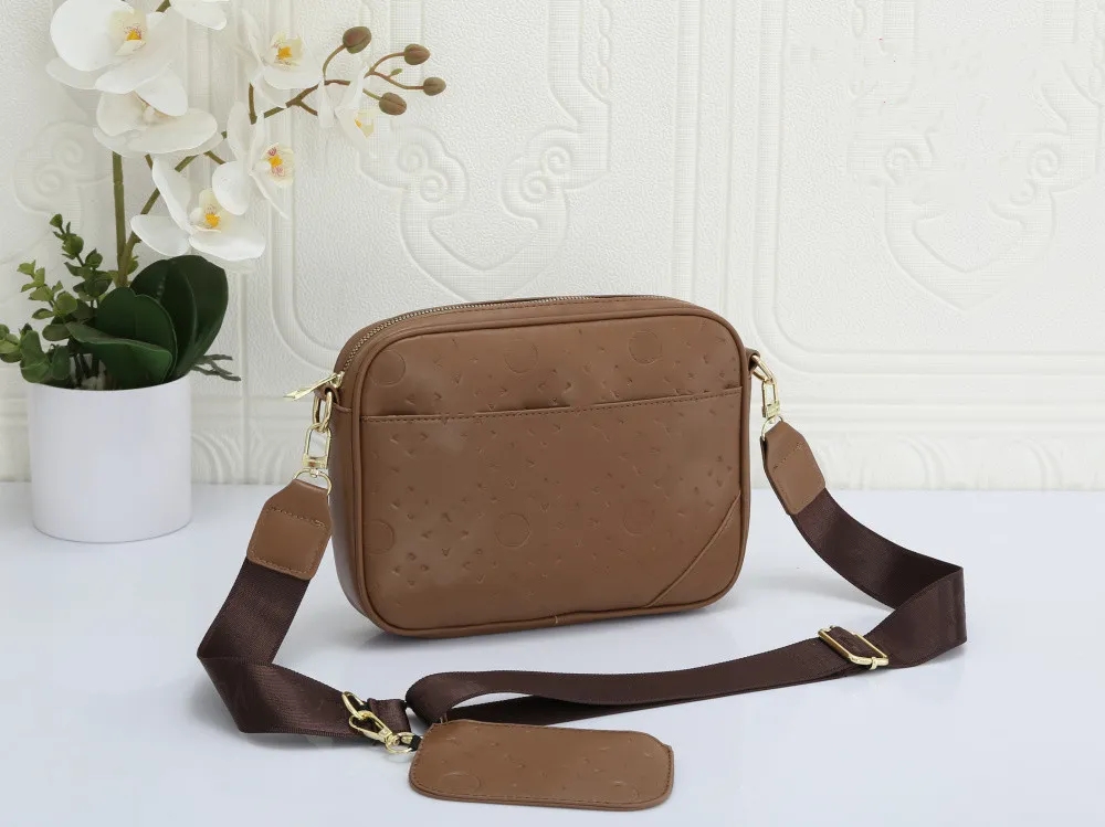 MT L Fashion Designer Men Women Messenger Shoulder Bag Leather Clutch Totes Crossbody Briefcases Metis Handbags Purse Packback Bags, Black checked
MT L Fashion Designer Men Women Messenger Shoulder Bag Leather Clutch Totes Crossbody Briefcases Metis Handbags Purse Packback Bags, Black checked