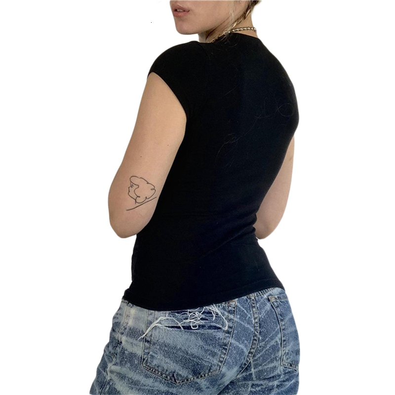 Women's Tanks Camis Xingqing T Shirt y2k Aesthetic Fairy Grunge Cross Wings Pattern Short Sleeve Tops Casual Graphic Tee 2000s Streetwear 230509