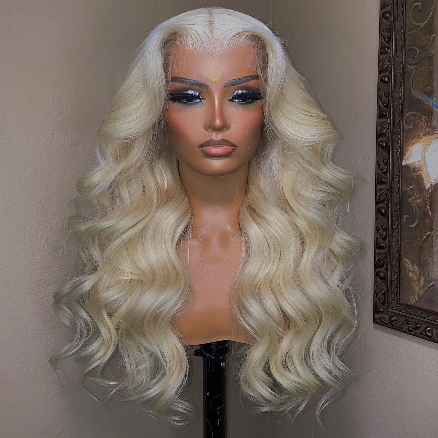40 Inch 613 Honey Blonde Lace Front Human Hair Wigs Brazilian Body Wave Colored HD Lace Frontal Wig For Women Synthetic Heat Resistant, Wig cap
40 Inch 613 Honey Blonde Lace Front Human Hair Wigs Brazilian Body Wave Colored HD Lace Frontal Wig For Women Synthetic Heat Resistant, Wig cap