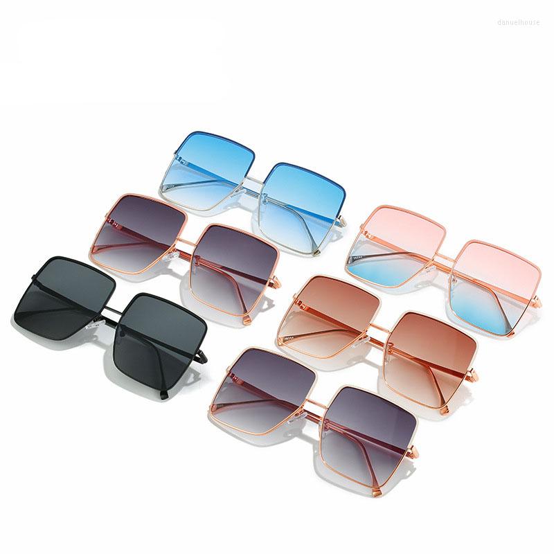 Sunglasses 2023 Fashion Metal Square Large Frame Polarized Brand Design Anti-ultraviolet UV400 Casual For Adult Men
Sunglasses 2023 Fashion Metal Square Large Frame Polarized Brand Design Anti-ultraviolet UV400 Casual For Adult Men
