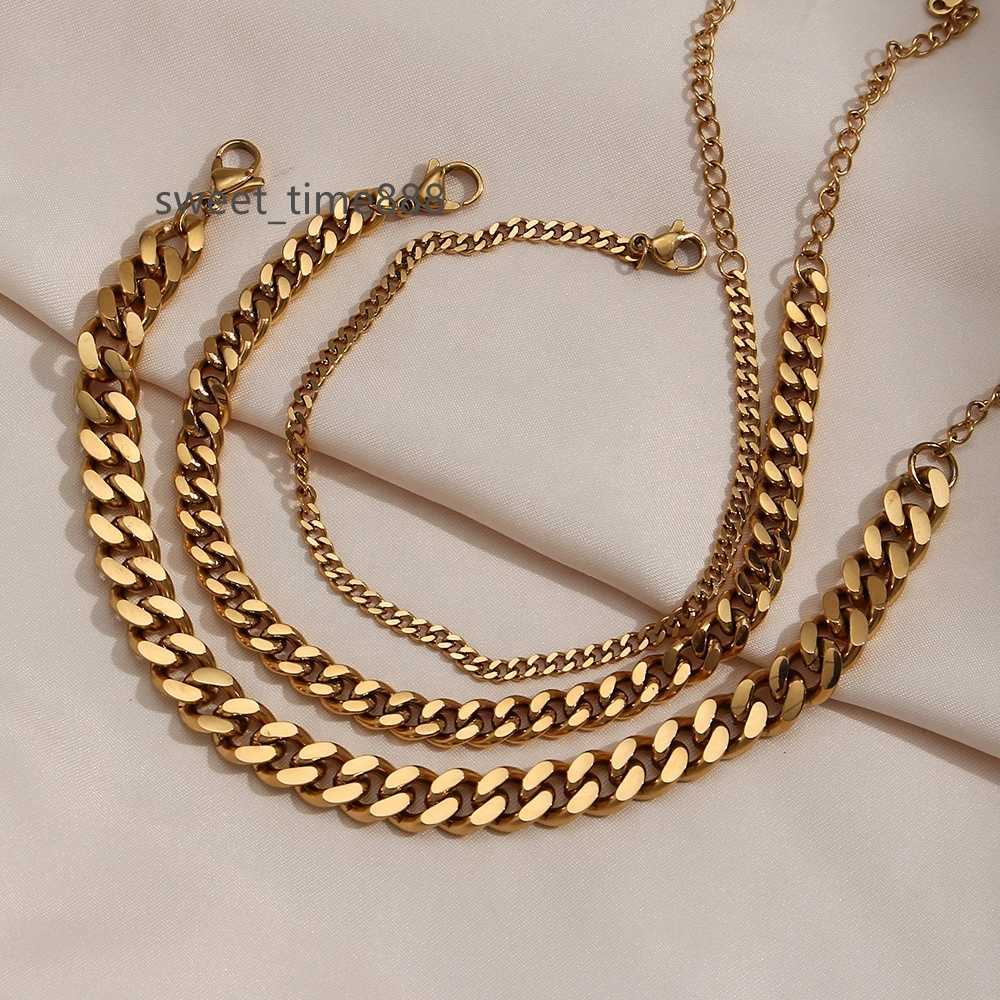 2023 Non Tarnish Gold Plated 316L Stainless Steel Anklets For Women Cuban Link Anklet Bracelets 18K Gold Jewelry
2023 Non Tarnish Gold Plated 316L Stainless Steel Anklets For Women Cuban Link Anklet Bracelets 18K Gold Jewelry