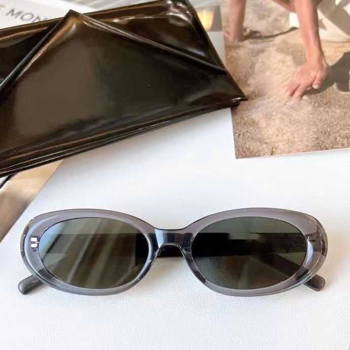 G women's summer small sun protection large face slimming sunglasses M men's UV resistant driving glasses casual street photos
G women's summer small sun protection large face slimming sunglasses M men's UV resistant driving glasses casual street photos