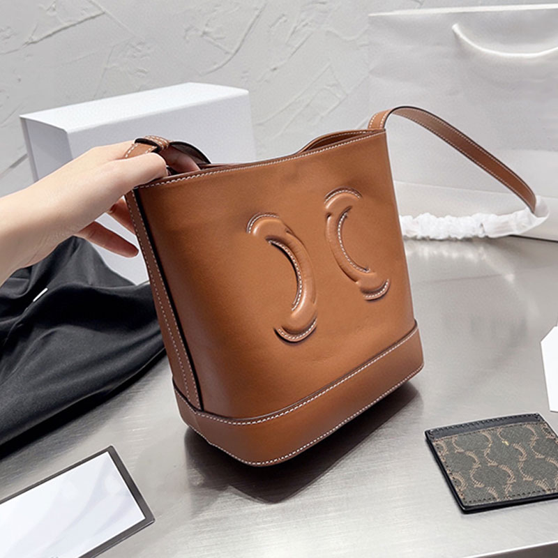 Bucket Bag Women Handbag Shoulder Bags Genuine Leather Cross Body Purse Fashion Letter Magnetic Clasp Designer Handbags Crossbody Totes Adjustable Strap, 16*15cm
Bucket Bag Women Handbag Shoulder Bags Genuine Leather Cross Body Purse Fashion Letter Magnetic Clasp Designer Handbags Crossbody Totes Adjustable Strap, 16*15cm