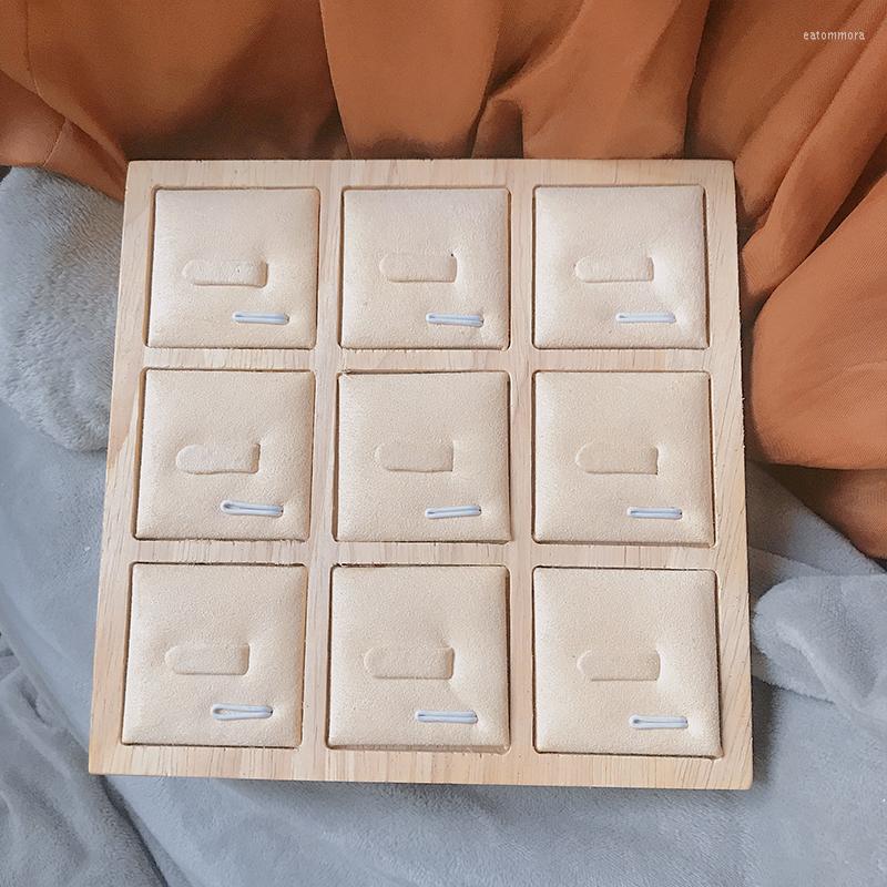 Jewelry Pouches 9 Grid Finger Ring Earring Storage Display Showcase Trays Wooden Bamboo Fashion Accessories Organizer Box
Jewelry Pouches 9 Grid Finger Ring Earring Storage Display Showcase Trays Wooden Bamboo Fashion Accessories Organizer Box