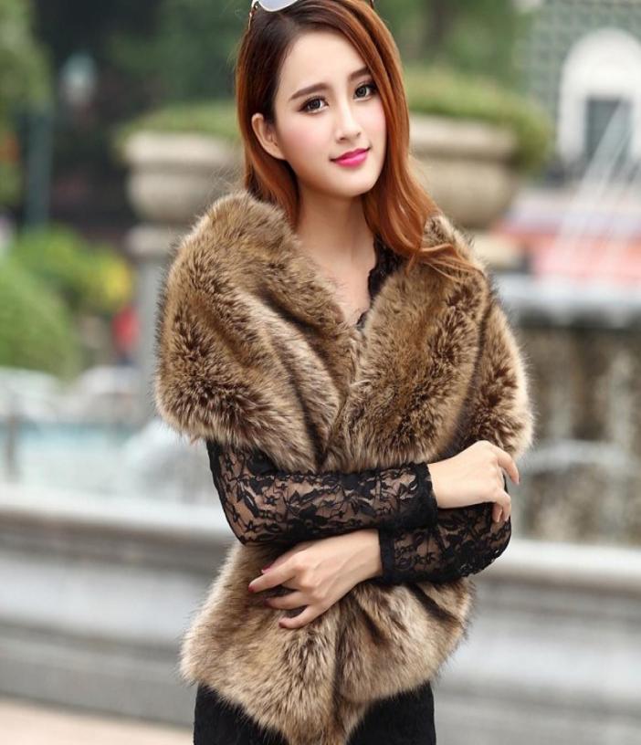 2021 Autumn and Winter Imitation Fox Fur Shawl Solid Color Women Special Banquet Long Wraps Party Body Accessories8681062, White
2021 Autumn and Winter Imitation Fox Fur Shawl Solid Color Women Special Banquet Long Wraps Party Body Accessories8681062, White