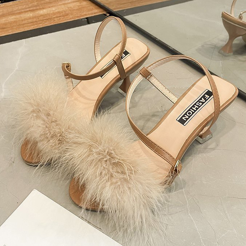 Height Increasing Shoes Black Women Sandals Sexy Open Toe Furry Fur Summer HighHeeled Ladies BC350 230508
Height Increasing Shoes Black Women Sandals Sexy Open Toe Furry Fur Summer HighHeeled Ladies BC350 230508