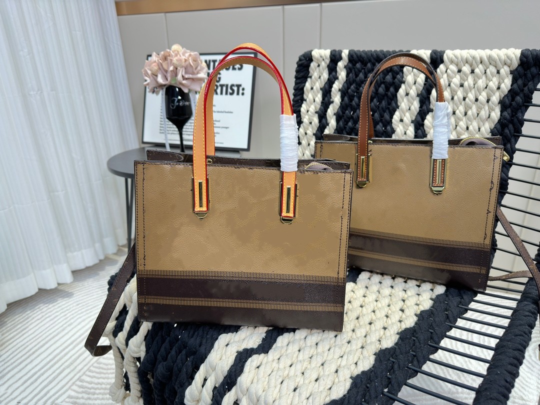2023 Designer handbag genuine leather women's wallet fashion shoulder bag Zipper handbag Women's shopping bag Large capacity regular handbag, Color2
2023 Designer handbag genuine leather women's wallet fashion shoulder bag Zipper handbag Women's shopping bag Large capacity regular handbag, Color2